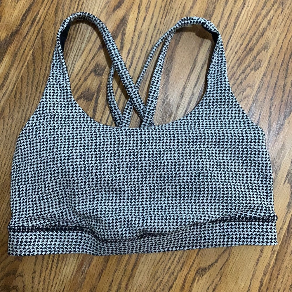 Lululemon strappy sports bra